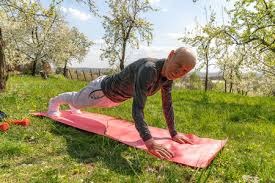 至于吗？一场普通杯赛差点干废广东2大将，粤迷：不是故意真不信